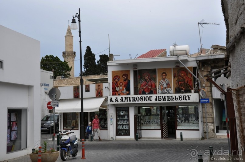Альбом отзыва "Ларнака - это не столица Кипра"
